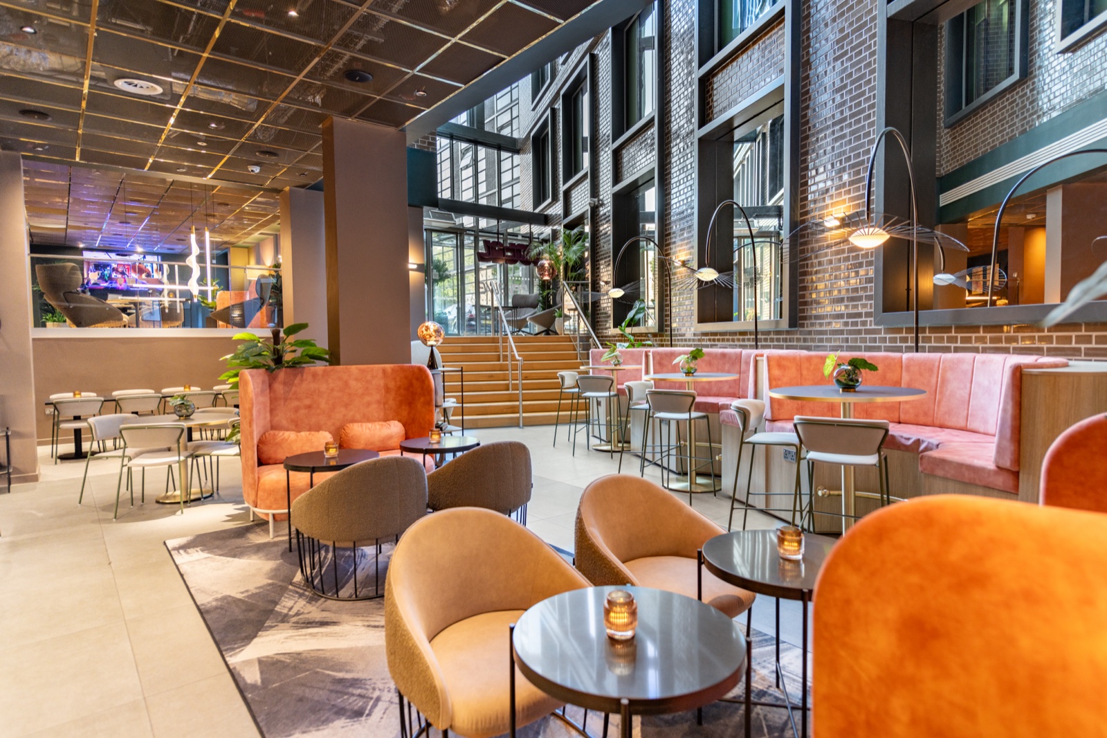 YOTEL London City - Revolve